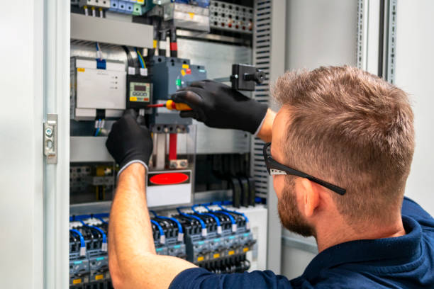 Best Commercial Electrician Services  in Muttontown, NY